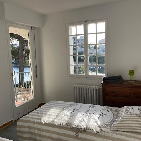 Appartement centre Port-Grimaud avec vue magnifique sur la Giscle Extérieur photo